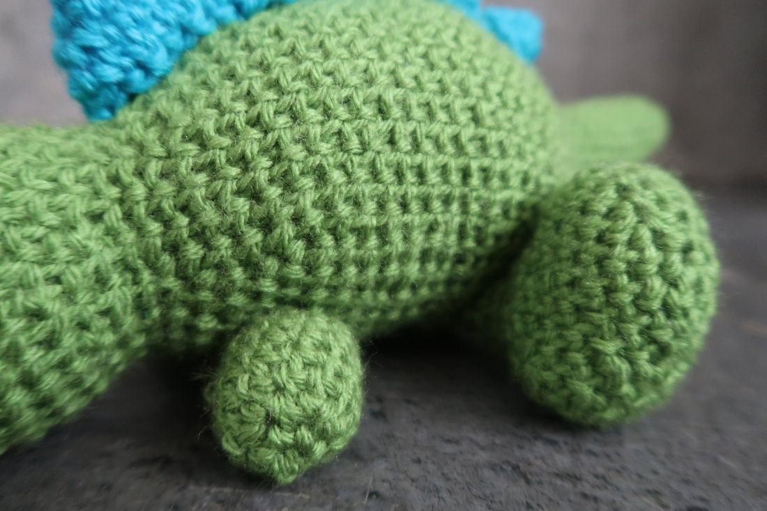 #stringthingsbymel #crochet #dinosaur