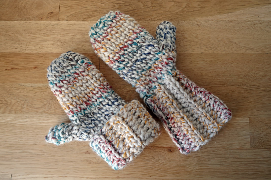 String Things by Mel - knit look chunky mittens #stringthingsbymel